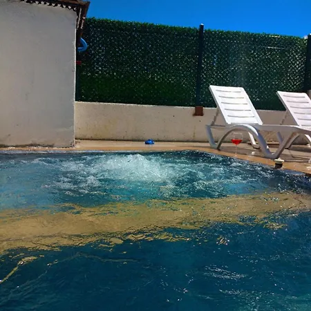 Asil Villa *