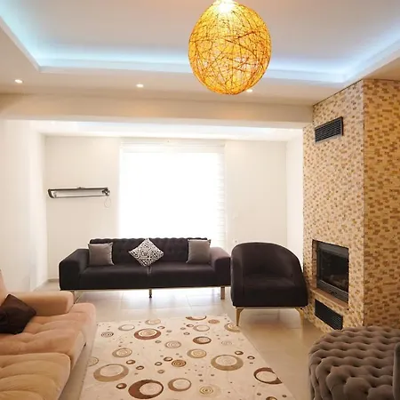 Asil Villa